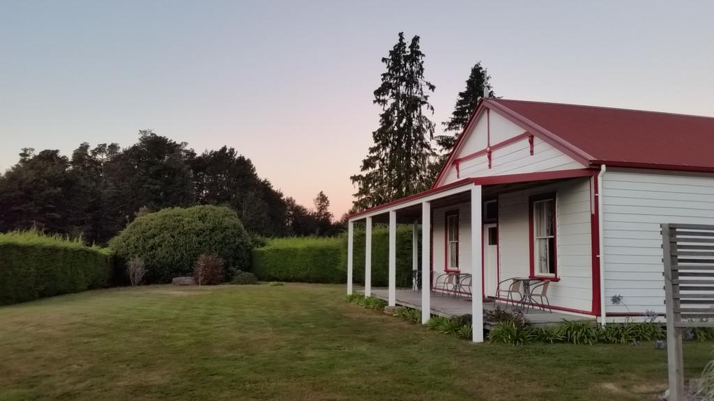 Murrells Grand View House Manapouri Exterior photo