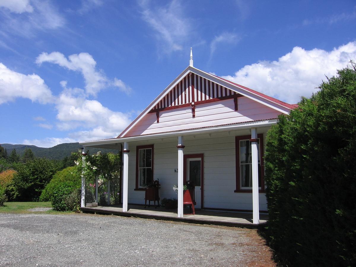 Murrells Grand View House Manapouri Exterior photo