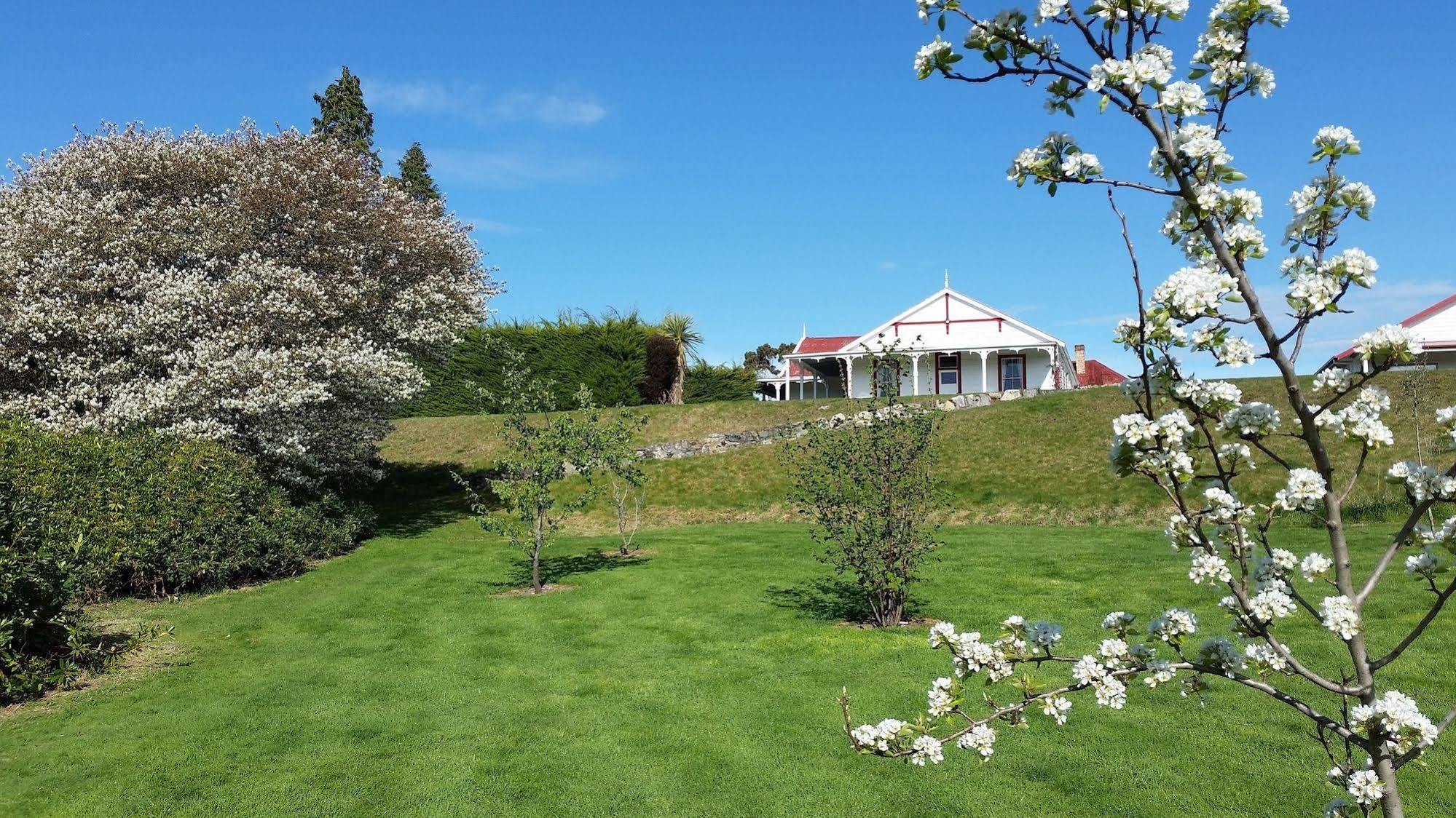 Murrells Grand View House Manapouri Exterior photo